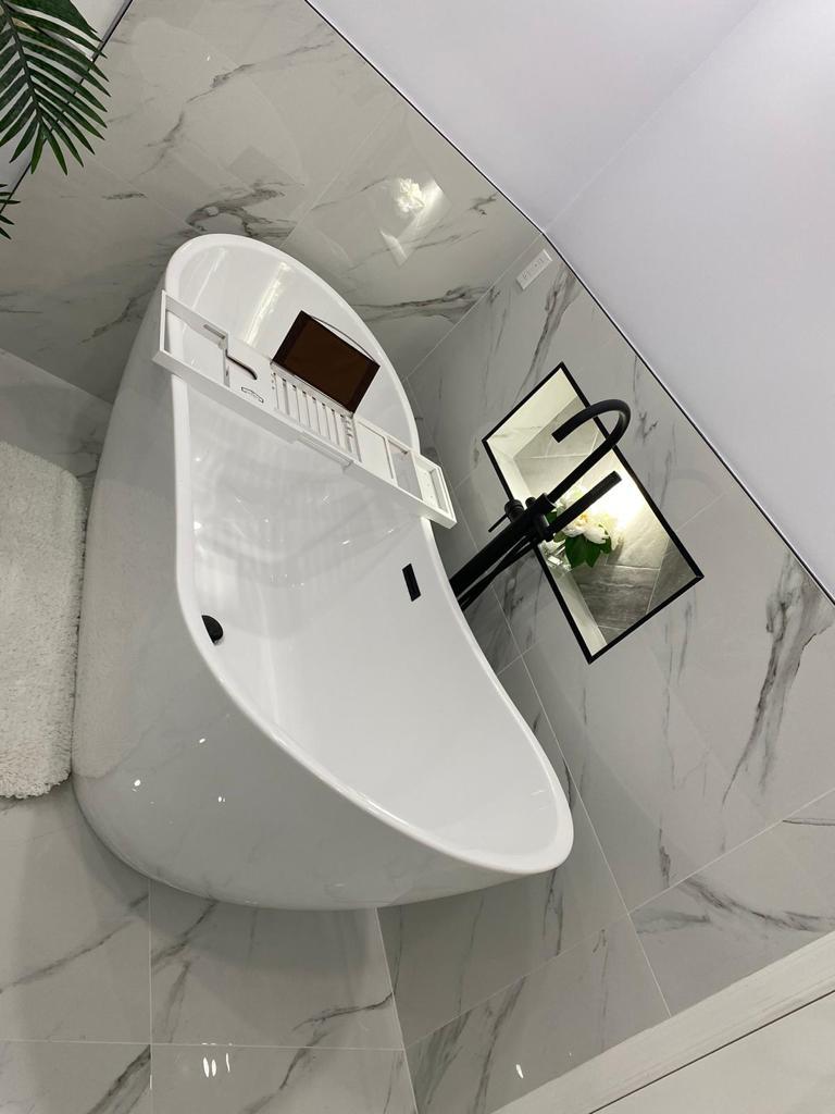Interior Design – Geometric Ceiling After